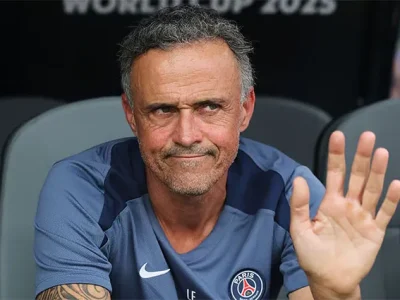 MU Đau Đầu: PSG Ra Đòn Chớp Nhoáng, Khóa Chặt Tương Lai Luis Enrique