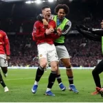 Gary Neville 'bùng nổ' khen ngợi, tiết lộ 3 tân binh MU đang làm nên chuyện 1