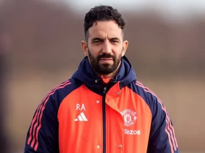 Sóng gió Benfica: Ruben Amorim sẵn sàng thay thế Mourinho?