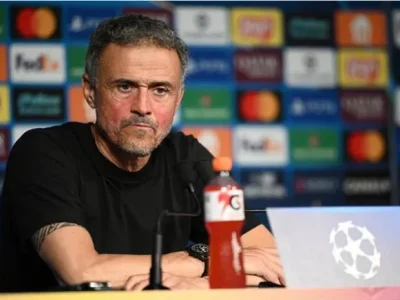 Luis Enrique cảnh báo học trò: ‘Đến Anfield để thắng, không phải để thủ’