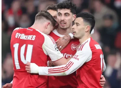 Arteta 'thở phào' nhẹ nhõm, Arsenal quật ngã Leeds 4-0, vững ngôi đầu Ngoại hạng Anh 1