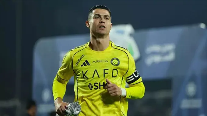Ronaldo cảm thấy bất mãn vì không được đối xử công bằng