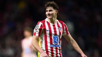 Bom tấn chuyển nhượng: Arsenal, Chelsea săn đón Julian Alvarez, Salah sẵn sàng sang Saudi 1